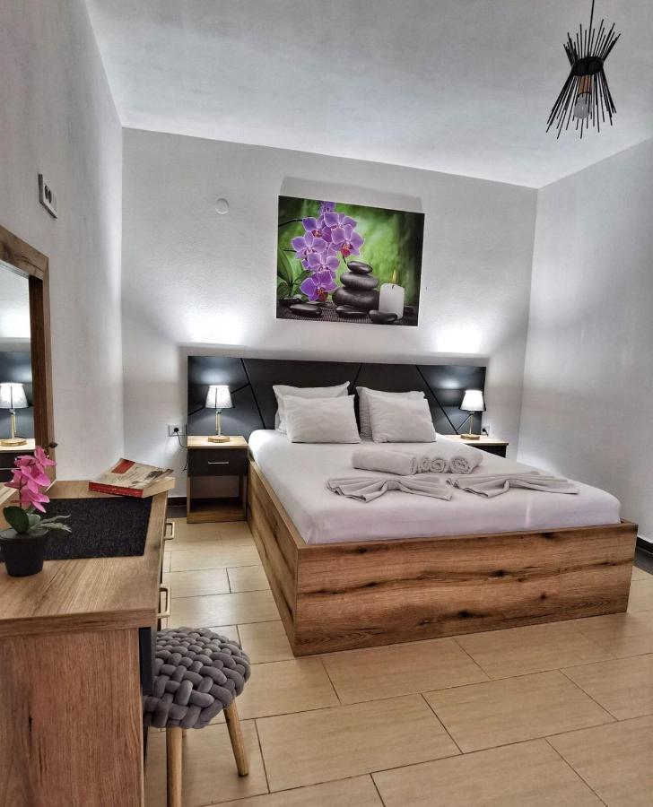 Md Apartments อุลซิน ภายนอก รูปภาพ
